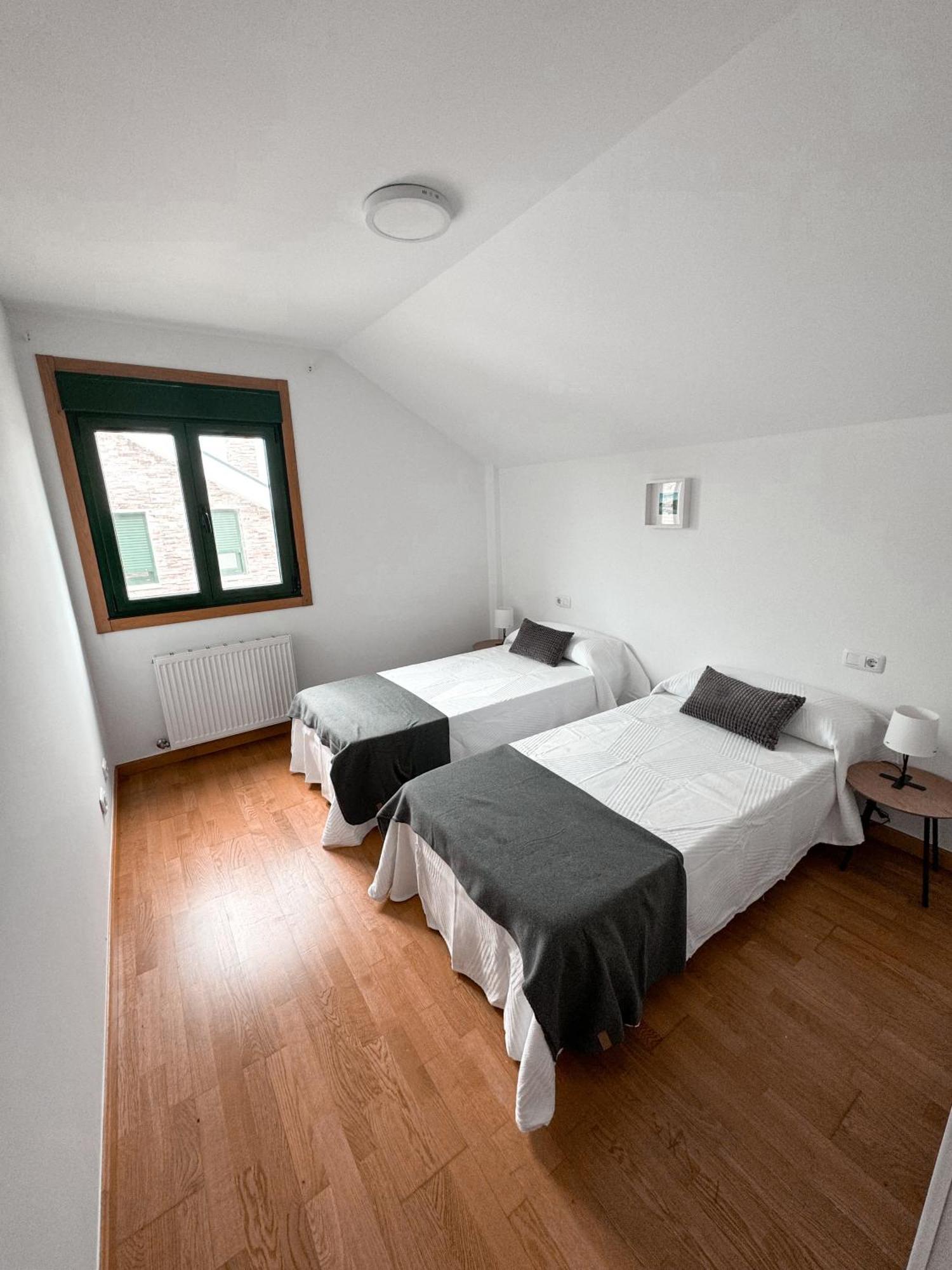 Portohome II Portomarín Extérieur photo