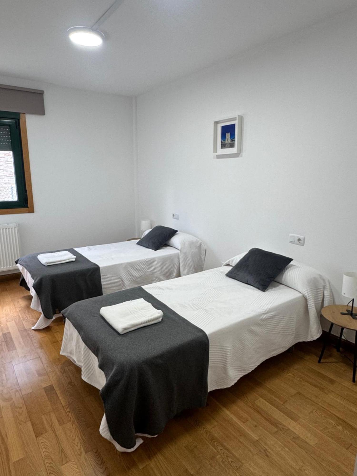 Portohome II Portomarín Extérieur photo